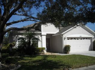 22443 Laureldale Dr, Lutz, FL 33549