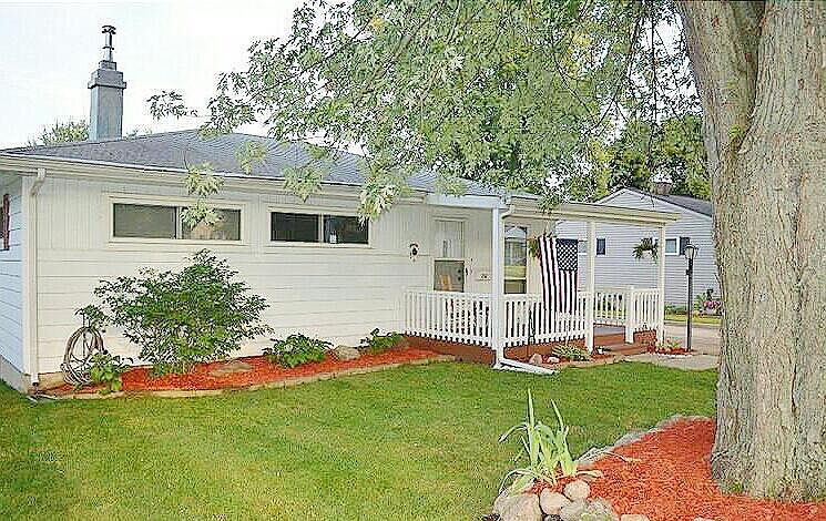 1st image of 232 Clover Ln