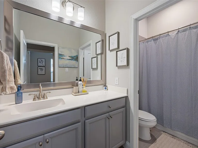 5622 Vintage Oaks Ln — Photo 16