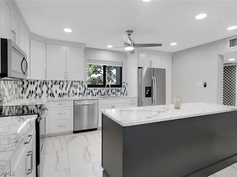 4410 Taffrail Ct #2B — Photo 10