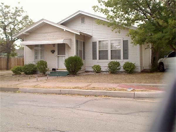 1st image of 1617 S 9th St