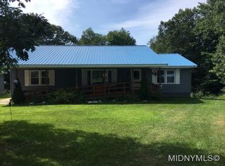 17 Matts Dr, Taberg, NY 13471