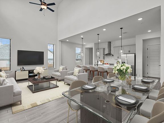Gathering Room Dining Area