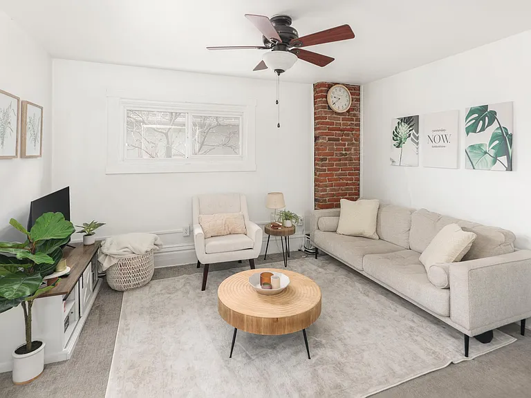 670 S Pearl St #3 — Photo 11
