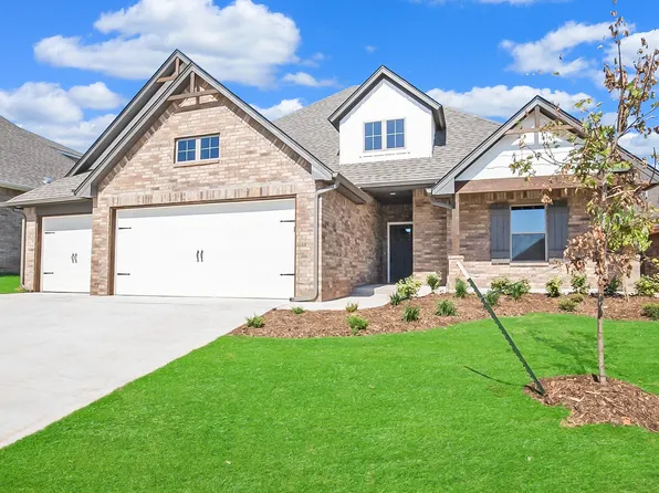 Blue Spruce Bonus Room 2 Plus Plan, Britton Farms