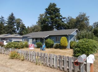 300 June Ave NE, Bandon, OR 97411