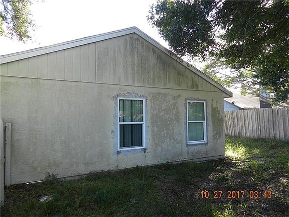 3rd image of 2297 Lockwood Meadows Dr
