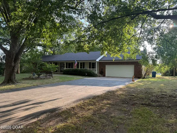 109 Split Rail Dr, Joplin, MO 64801