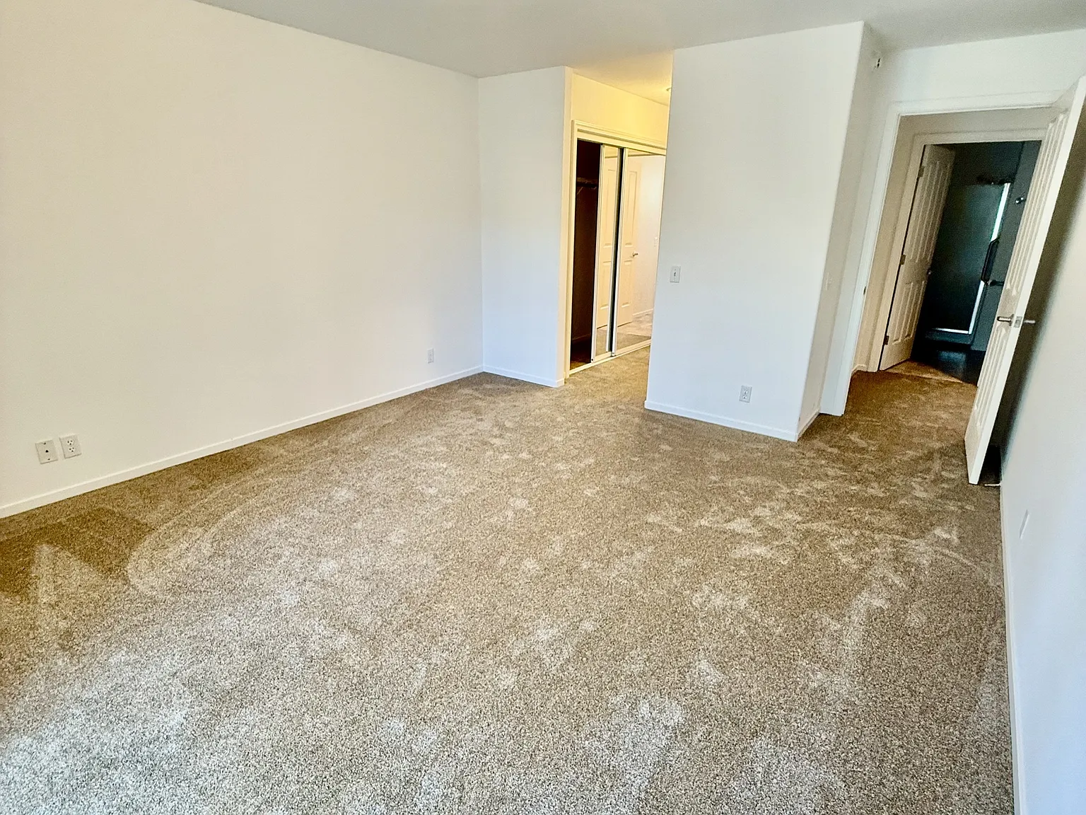 133 Argall Way Suite C - 1 — Photo 2