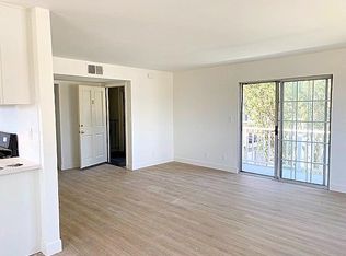 2439 N Keystone St #D, Burbank, CA 91504