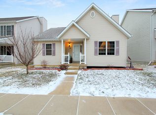 1104 Abercorn St, Normal, IL 61761