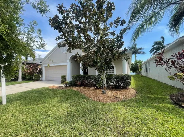 1822 Raven Glen Dr, Ruskin, FL 33570
