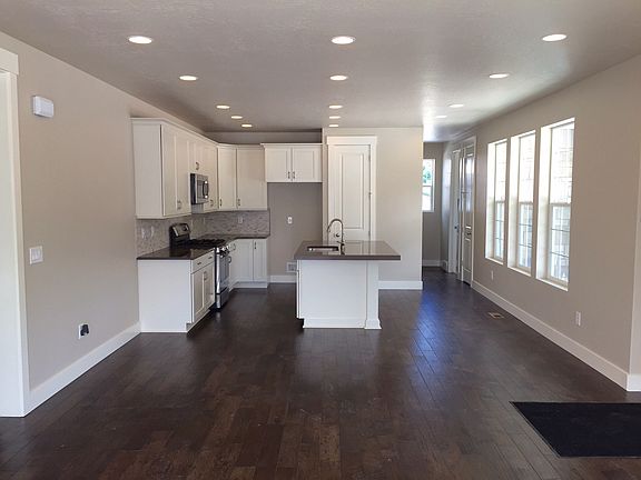 5th image of 2263 East 4160 South