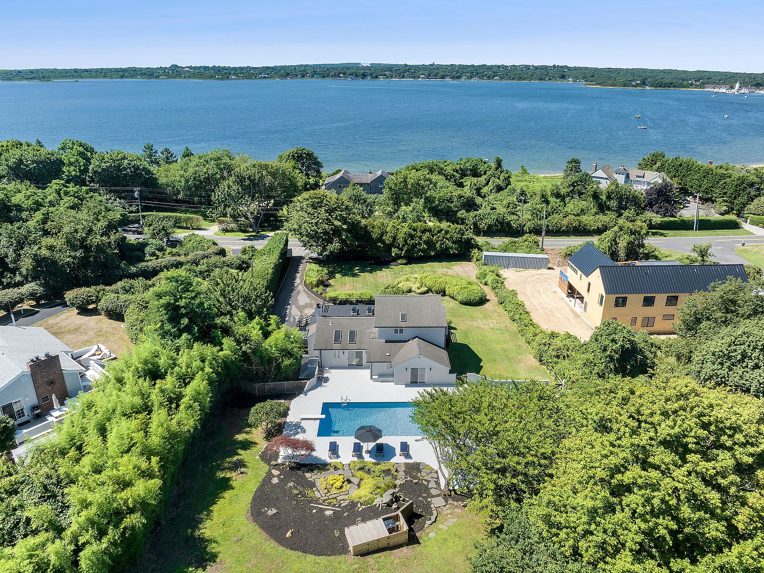 324 E Lake Dr, Montauk, NY 11954 Zillow