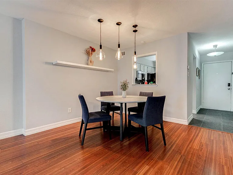 1212 Fairview Ave #A — Photo 6