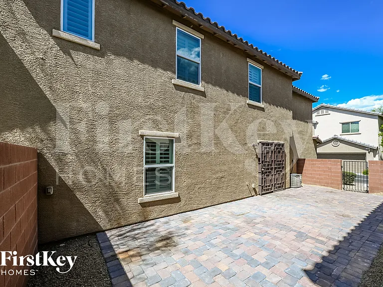 11060 Camden Bay St — Photo 18