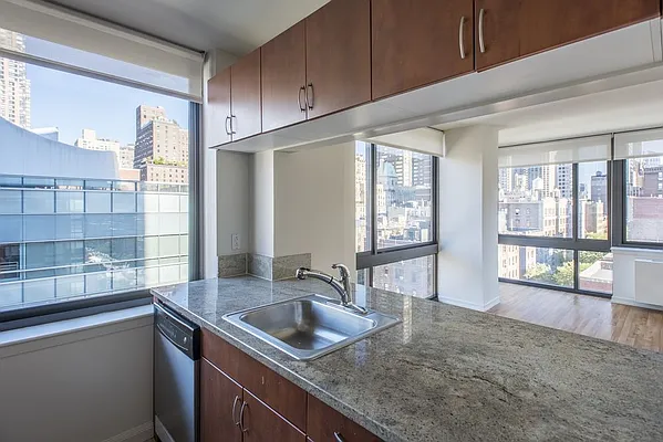 Rented by Gotham Organization | media 28