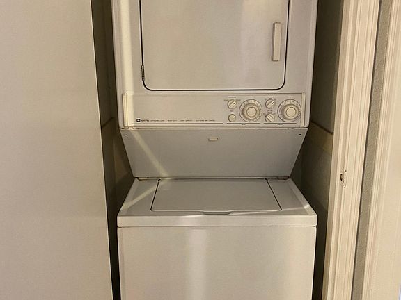 2nd image of 3770 Lovers Wood Ln APT 608