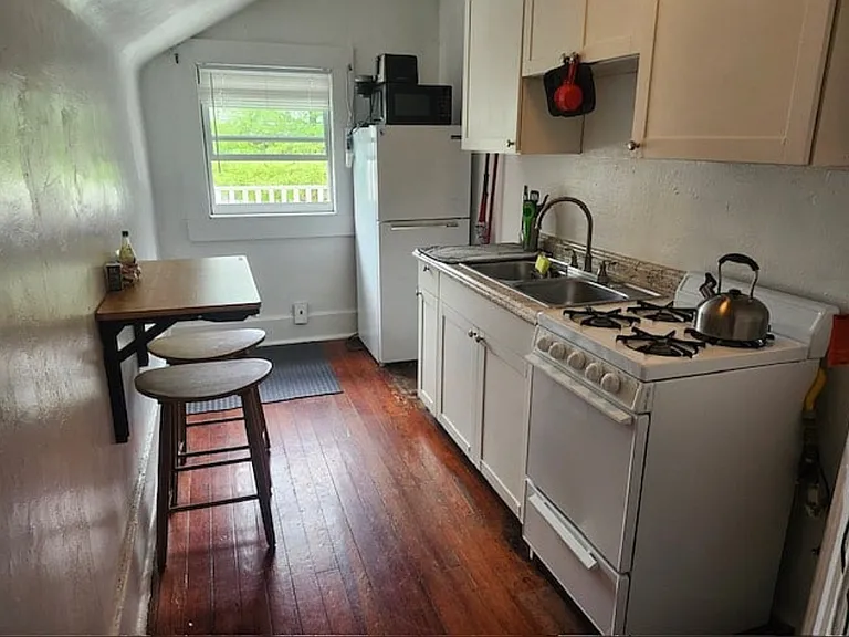 7819 Saint Charles Ave — Photo 3
