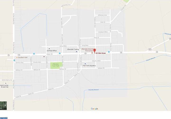 2nd image of 301 Main St