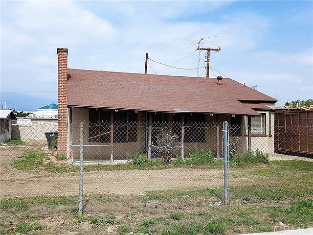2nd image of 11625 Ranchito St