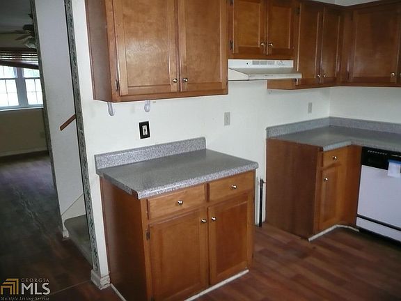 4th image of 4496 Thrasher Cir #122