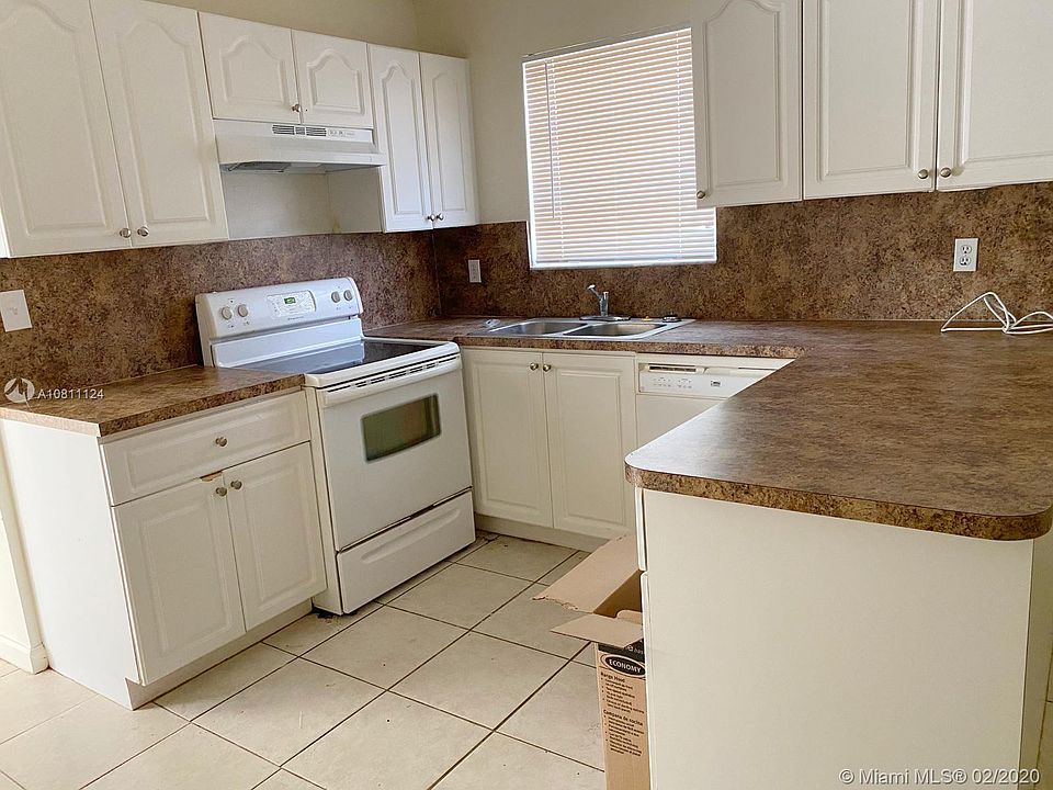 1st image of 2630 NE 204th Ter