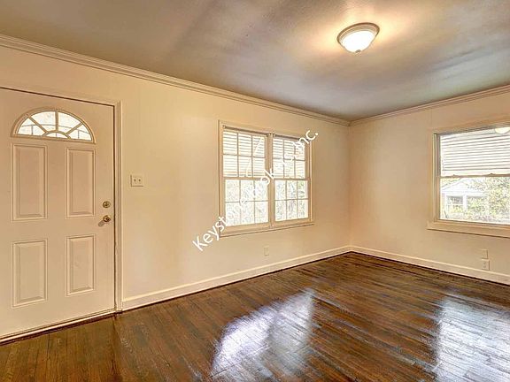 2nd image of 2721 Date Ave