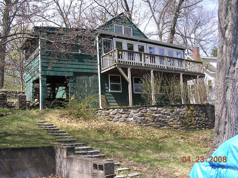 Barton Lake Front
