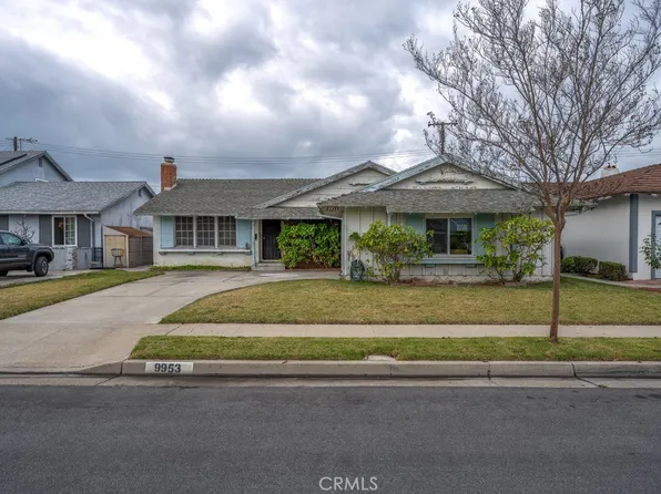 9953 Barcelona Ln, Cypress, CA 90630