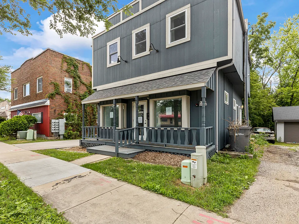 W180S7695 Pioneer Dr