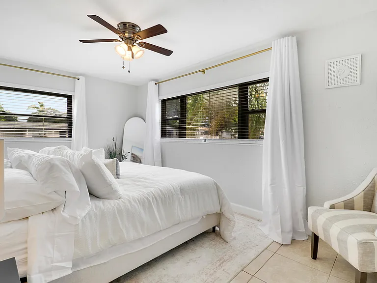 3539 Everglades Rd — Photo 6