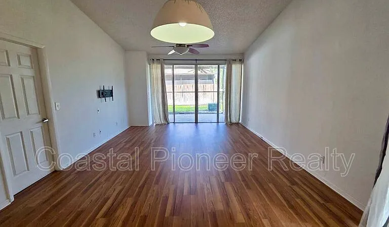 16101 Rambling Vine Dr E — Photo 27