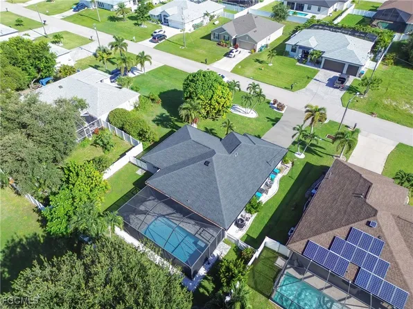1726 SW 21st St, Cape Coral, FL 33991