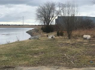 51 Lafayette Rd, Hampton, NH 03842