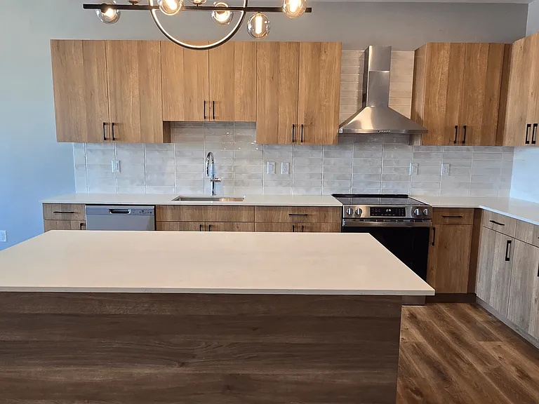 Lindsey Living — Photo 4