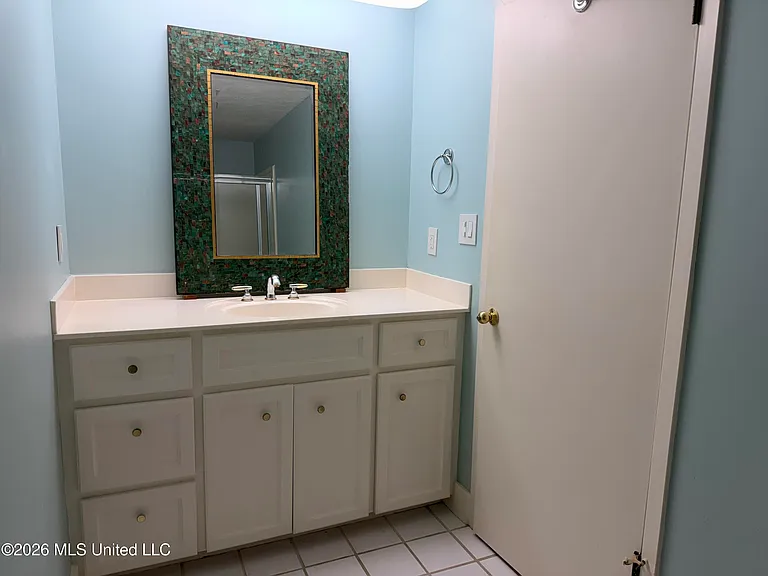 1710 N State St #1 — Photo 15