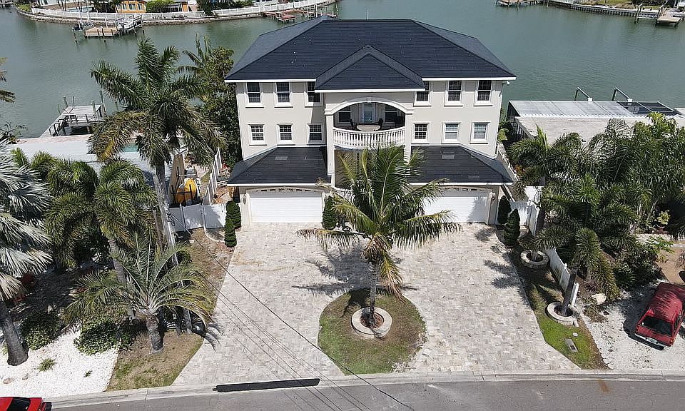 1st image of 8128 Causeway Blvd S