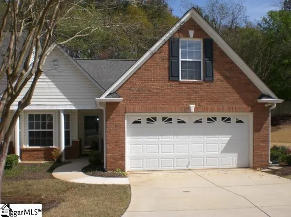 911 Crestwyck Ln, Greenville, SC 29615