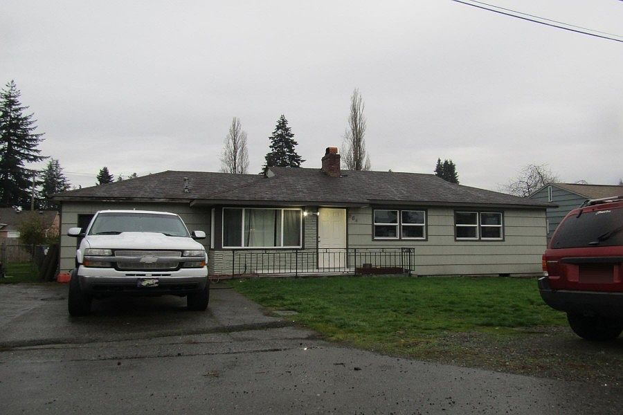 1st image of 864 111th St S
