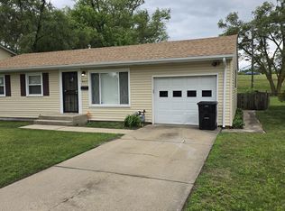 4631 E 13th Pl, Gary, IN 46403
