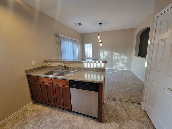 5th image of 6313 Desert Leaf St #102