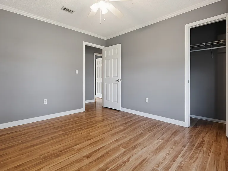 4799 Coronado Cir — Photo 28