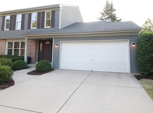 1765 Deer Run Dr, Montgomery, IL 60538