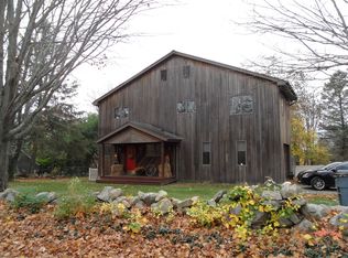 239 New Rd, Exeter, RI 02822