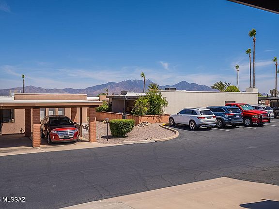 5th image of 413 N Calle Del Diablo