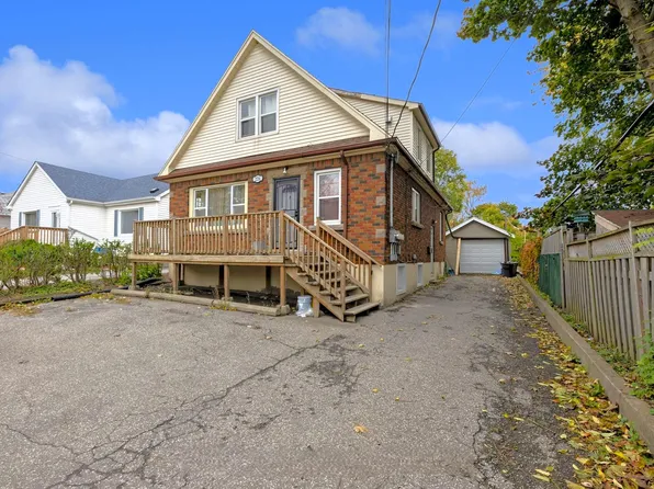 226 Westchester Cres Unit 2, Saint Catharines, ON L2P 2V8