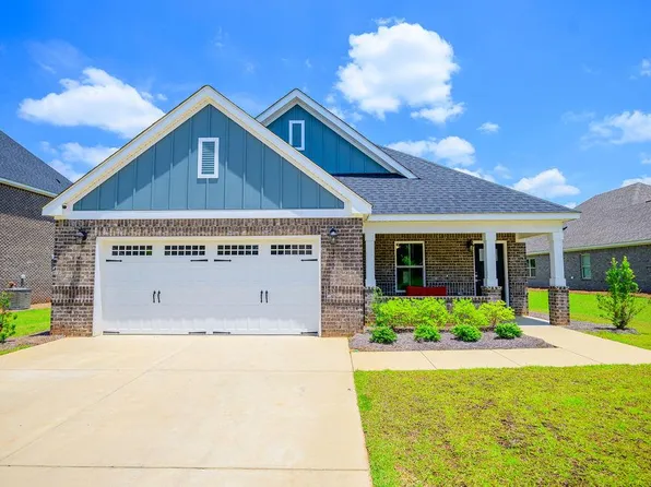 310 Ananias St, Troy, AL 36079