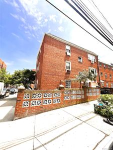 40-03 56TH St., Woodside, NY, 11377