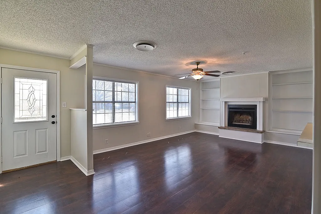 Property Photo - 4106 Nunn St